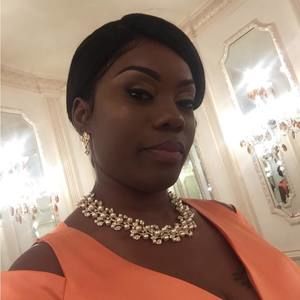 Meet your Posher, Whitney